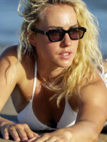 Hannah Hetaera smart blonde escort in London