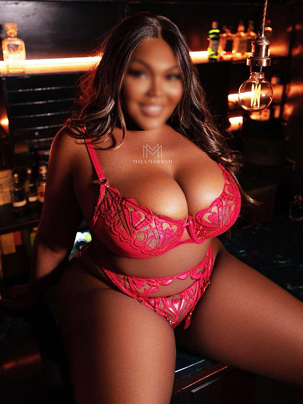 Maya Maserati BBW Muse in London