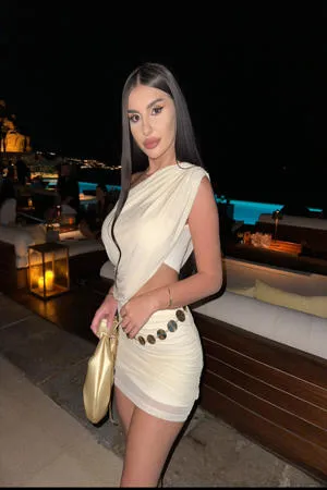 Aurora Sparkles Escorts